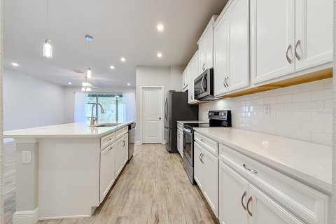 Touwnhouse à louer à Lutz, Floride: 3 chambres, 211.91 m2 № 2400968 - photo 22