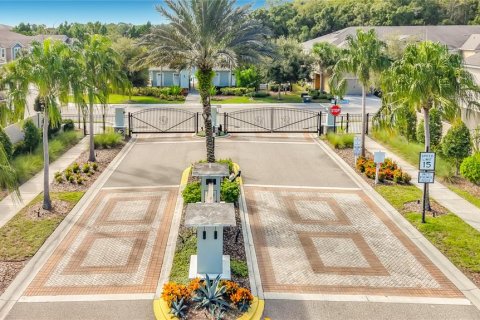 Touwnhouse à louer à Lutz, Floride: 3 chambres, 211.91 m2 № 2400968 - photo 4