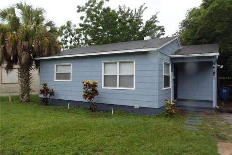 House in Saint Petersburg, Florida 2 bedrooms, 77.02 sq.m. № 1911789 - photo 15