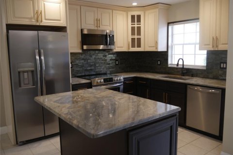 Снять в аренду кондоминиум в Сарасота, Флорида 2 комнаты, 84.36м2, № 1434396 - фото 5