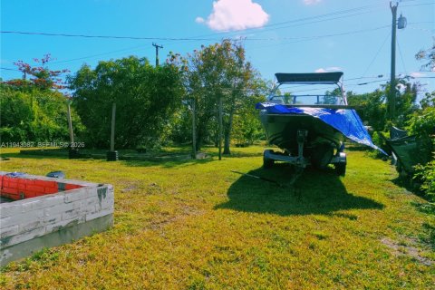 Villa ou maison à louer à Miami, Floride: 2 chambres, 66.89 m2 № 1999346 - photo 15