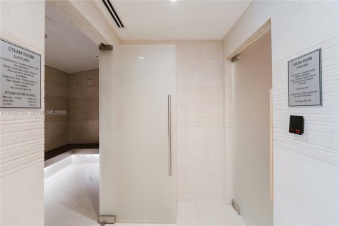 Condo in Miami, Florida, 3 bedrooms № 2177543 - photo 22