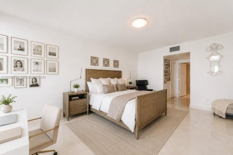 Condo in Miami, Florida, 3 bedrooms № 2177543 - photo 14