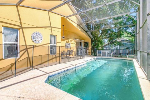 House in Haines City, Florida 4 bedrooms, 146.97 sq.m. № 1900687 - photo 20