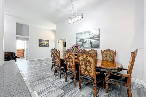 House in Merrit Island, Florida 4 bedrooms, 229.1 sq.m. № 1734628 - photo 30