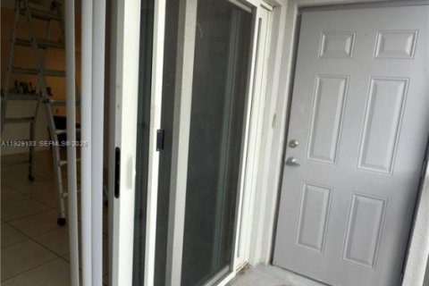 Condominio en alquiler en Homestead, Florida, 3 dormitorios, 104.61 m2 № 1987472 - foto 20