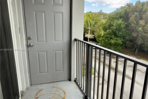 Condominio en alquiler en Homestead, Florida, 3 dormitorios, 104.61 m2 № 1987472 - foto 21