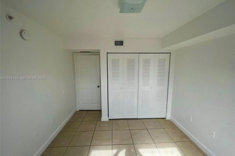 Condominio en alquiler en Homestead, Florida, 3 dormitorios, 104.61 m2 № 1987472 - foto 16