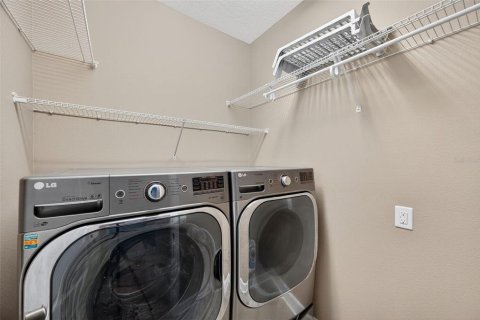 Casa en venta en Trinity, Florida, 4 dormitorios, 289.58 m2 № 1911499 - foto 6