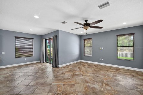 Casa en venta en Trinity, Florida, 4 dormitorios, 289.58 m2 № 1911499 - foto 14