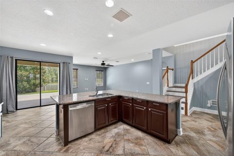 Casa en venta en Trinity, Florida, 4 dormitorios, 289.58 m2 № 1911499 - foto 10