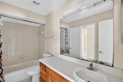 Touwnhouse à louer à Longwood, Floride: 2 chambres, 137.68 m2 № 2411502 - photo 19