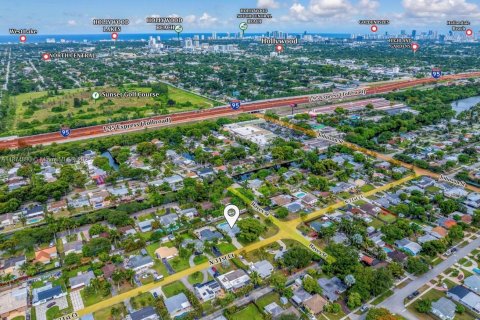 Купить виллу или дом в Холливуд, Флорида 3 спальни, 133.41м2, № 1895911 - фото 3