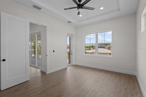 Villa ou maison à vendre à Hudson, Floride: 3 chambres, 186.18 m2 № 2129057 - photo 13