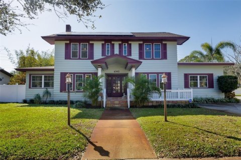Casa en venta en Saint Petersburg, Florida, 5 dormitorios, 293.76 m2 № 1515301 - foto 2