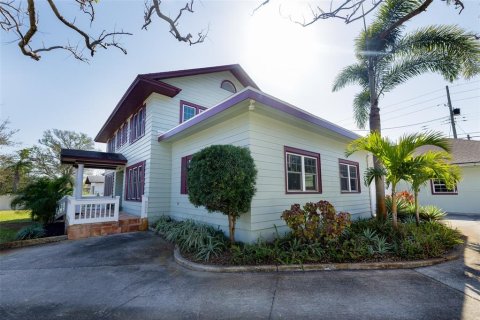 Casa en venta en Saint Petersburg, Florida, 5 dormitorios, 293.76 m2 № 1515301 - foto 6