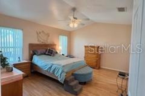 House in Haines City, Florida 3 bedrooms, 166.57 sq.m. № 2201681 - photo 23