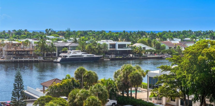 Condo in Aventura, Florida, 2 bedrooms № 1874855