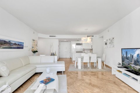 Купить кондоминиум в Майами, Флорида 2 спальни, 131.74м2, № 1897508 - фото 5