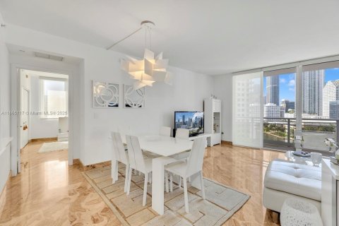 Купить кондоминиум в Майами, Флорида 2 спальни, 131.74м2, № 1897508 - фото 7