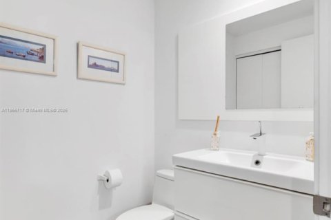 Купить кондоминиум в Майами, Флорида 2 спальни, 131.74м2, № 1897508 - фото 25