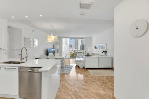 Купить кондоминиум в Майами, Флорида 2 спальни, 131.74м2, № 1897508 - фото 11