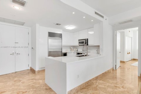 Купить кондоминиум в Майами, Флорида 2 спальни, 131.74м2, № 1897508 - фото 14