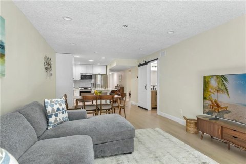 Copropriété à vendre à Altamonte Springs, Floride: 3 chambres, 102.19 m2 № 2113816 - photo 9