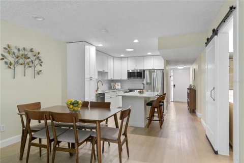 Copropriété à vendre à Altamonte Springs, Floride: 3 chambres, 102.19 m2 № 2113816 - photo 12