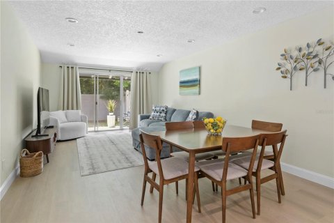 Copropriété à vendre à Altamonte Springs, Floride: 3 chambres, 102.19 m2 № 2113816 - photo 8