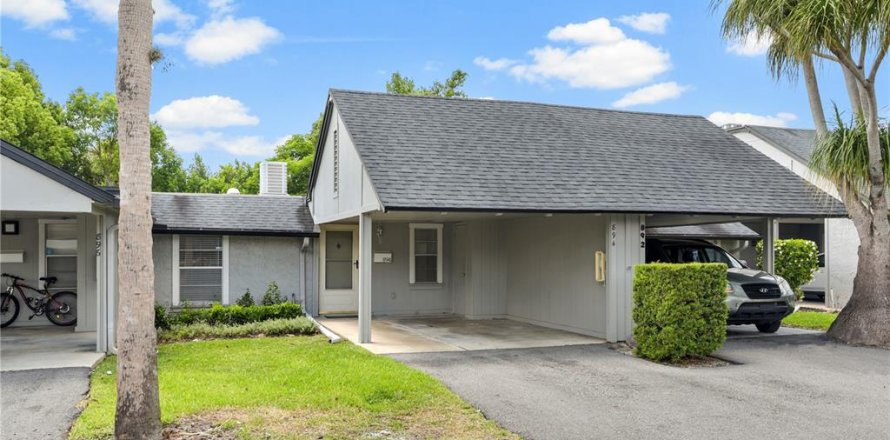 Condo à Altamonte Springs, Floride, 3 chambres № 2113816