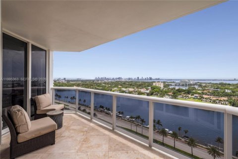 Copropriété à louer à Miami Beach, Floride: 1 chambre, 102.19 m2 № 2060244 - photo 3