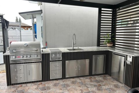 Купить виллу или дом в Тампа, Флорида 5 комнат, 138.05м2, № 2267022 - фото 4