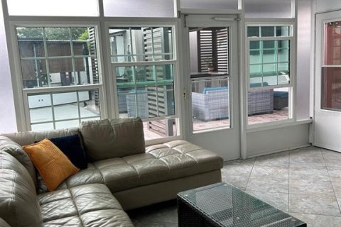 Купить виллу или дом в Тампа, Флорида 5 комнат, 138.05м2, № 2267022 - фото 20