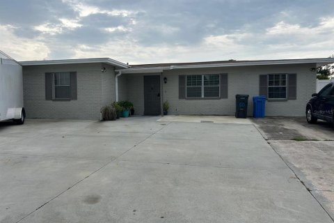 Casa en Tampa, Florida 3 dormitorios, 138.05 m2 № 2267022