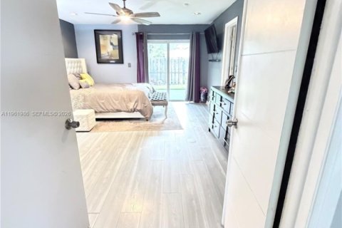 Villa ou maison à vendre à Sunrise, Floride: 4 chambres, 210.33 m2 № 2025115 - photo 23