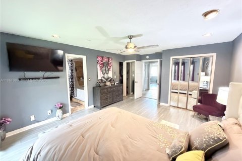 Villa ou maison à vendre à Sunrise, Floride: 4 chambres, 210.33 m2 № 2025115 - photo 29