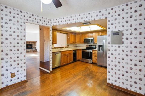 Townhouse in Leesburg, Florida 3 bedrooms, 209.96 sq.m. № 1758427 - photo 13