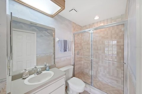 House in Seffner, Florida 4 bedrooms, 244.8 sq.m. № 2195594 - photo 22
