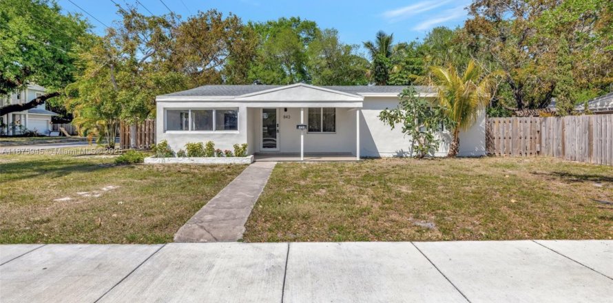 House in Fort Lauderdale, Florida 3 bedrooms, 111.02 sq.m. № 1895887