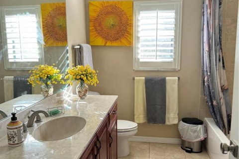 House in Vero Beach, Florida 4 bedrooms, 357.95 sq.m. № 1951417 - photo 26