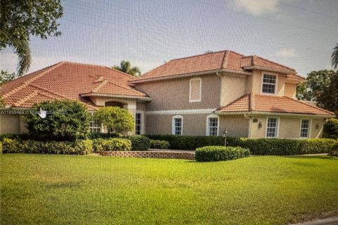 House in Vero Beach, Florida 4 bedrooms, 357.95 sq.m. № 1951417 - photo 2