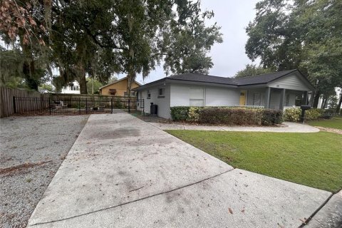 Casa en alquiler en Winter Park, Florida, 4 dormitorios, 137.87 m2 № 1911806 - foto 24