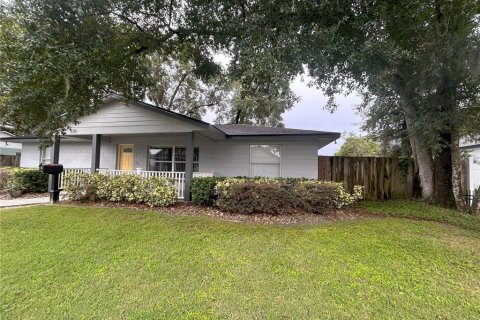 Casa en alquiler en Winter Park, Florida, 4 dormitorios, 137.87 m2 № 1911806 - foto 25