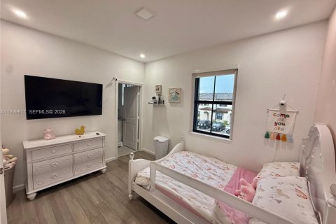 Adosado en venta en Miami, Florida, 3 dormitorios, 123.37 m2 № 1997667 - foto 30