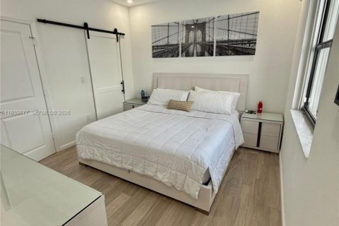 Adosado en venta en Miami, Florida, 3 dormitorios, 123.37 m2 № 1997667 - foto 26