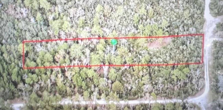 Land in Osteen, Florida № 1827906