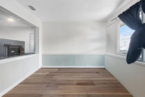 Купить виллу или дом в Уинтер-Хейвен, Флорида 6 комнат, 350.98м2, № 2149581 - фото 5