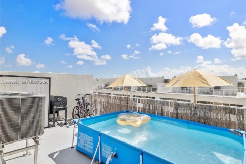 Touwnhouse à vendre à Homestead, Floride: 4 chambres, 133.22 m2 № 2084274 - photo 9