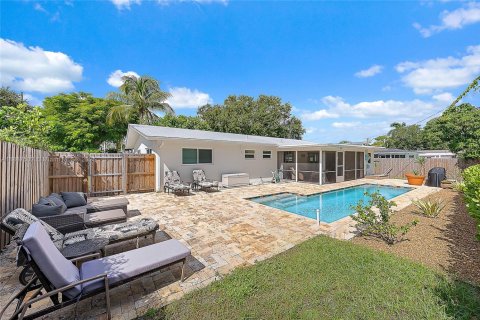 House in Tequesta, Florida 3 bedrooms, 125.42 sq.m. № 1943600 - photo 4